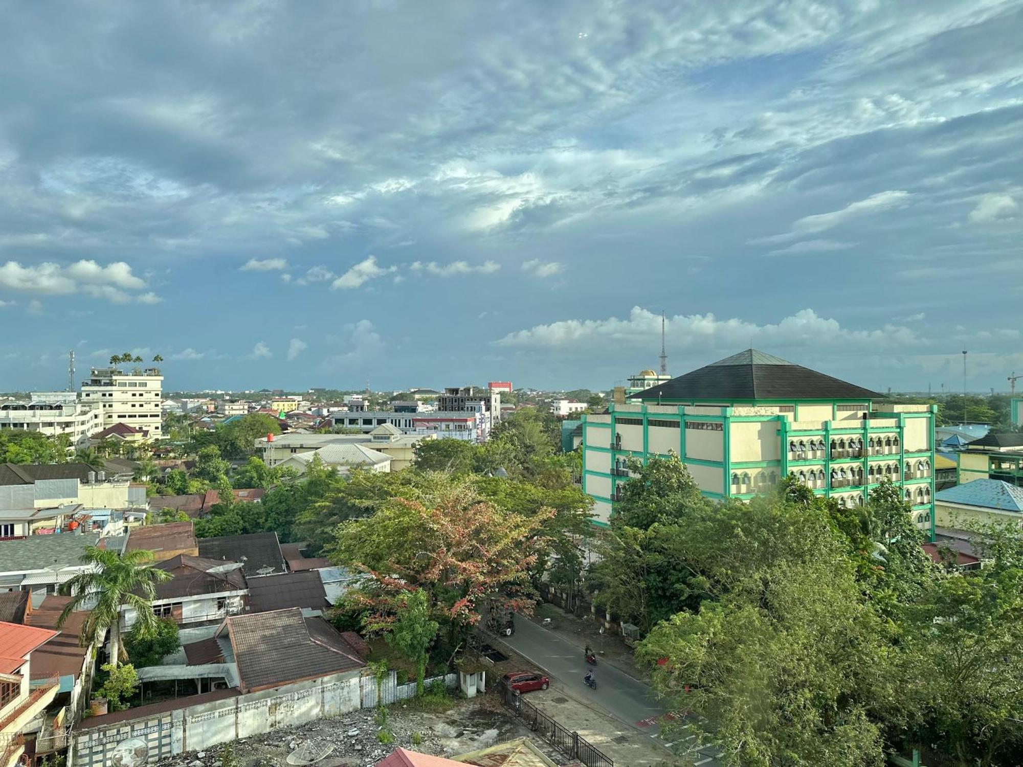 My Home Hotel Pontianak Exteriér fotografie